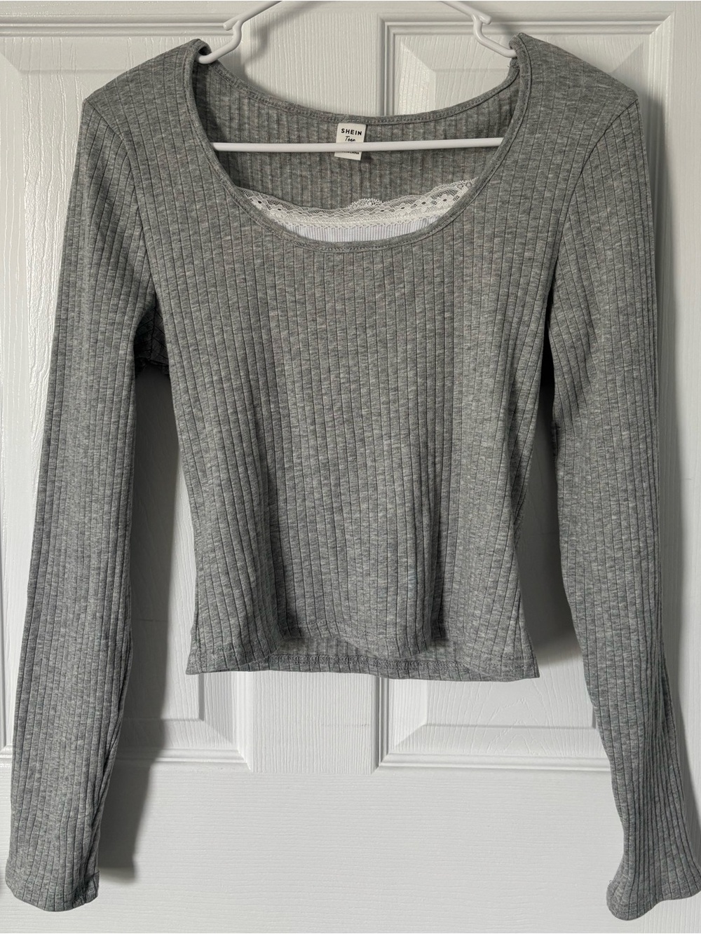 Gray Ribbed Scoopneck Long Sleeve Lace-Trim Top - Picture 2 of 2